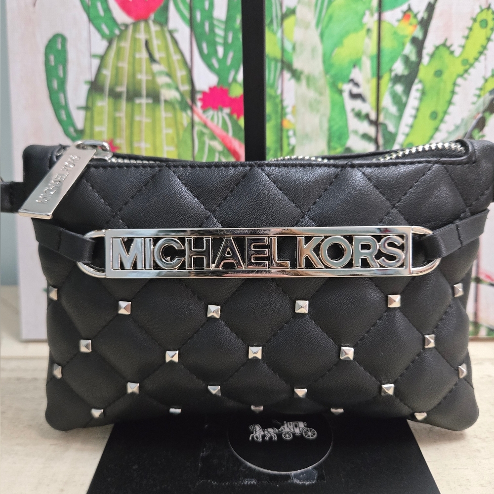Michael Kors Women's MK Quilted Studded Multi-Bag-Black/Silver- EUC - Picture 3 of 16